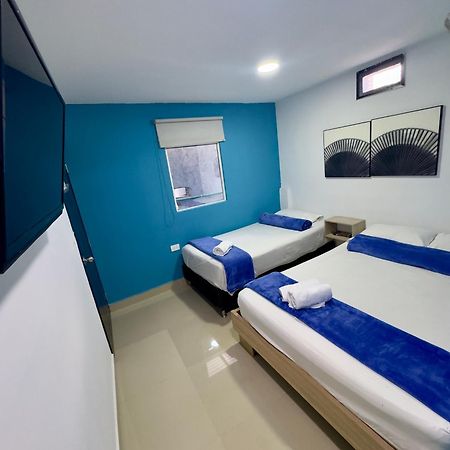 Hotel Select 麦德林 外观 照片