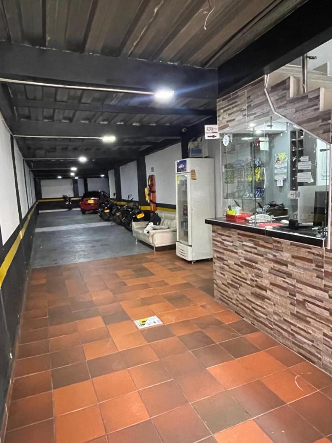Hotel Select 麦德林 外观 照片