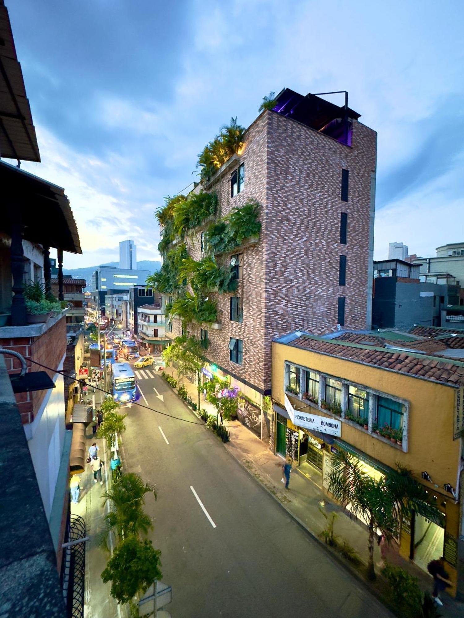 Hotel Select 麦德林 外观 照片