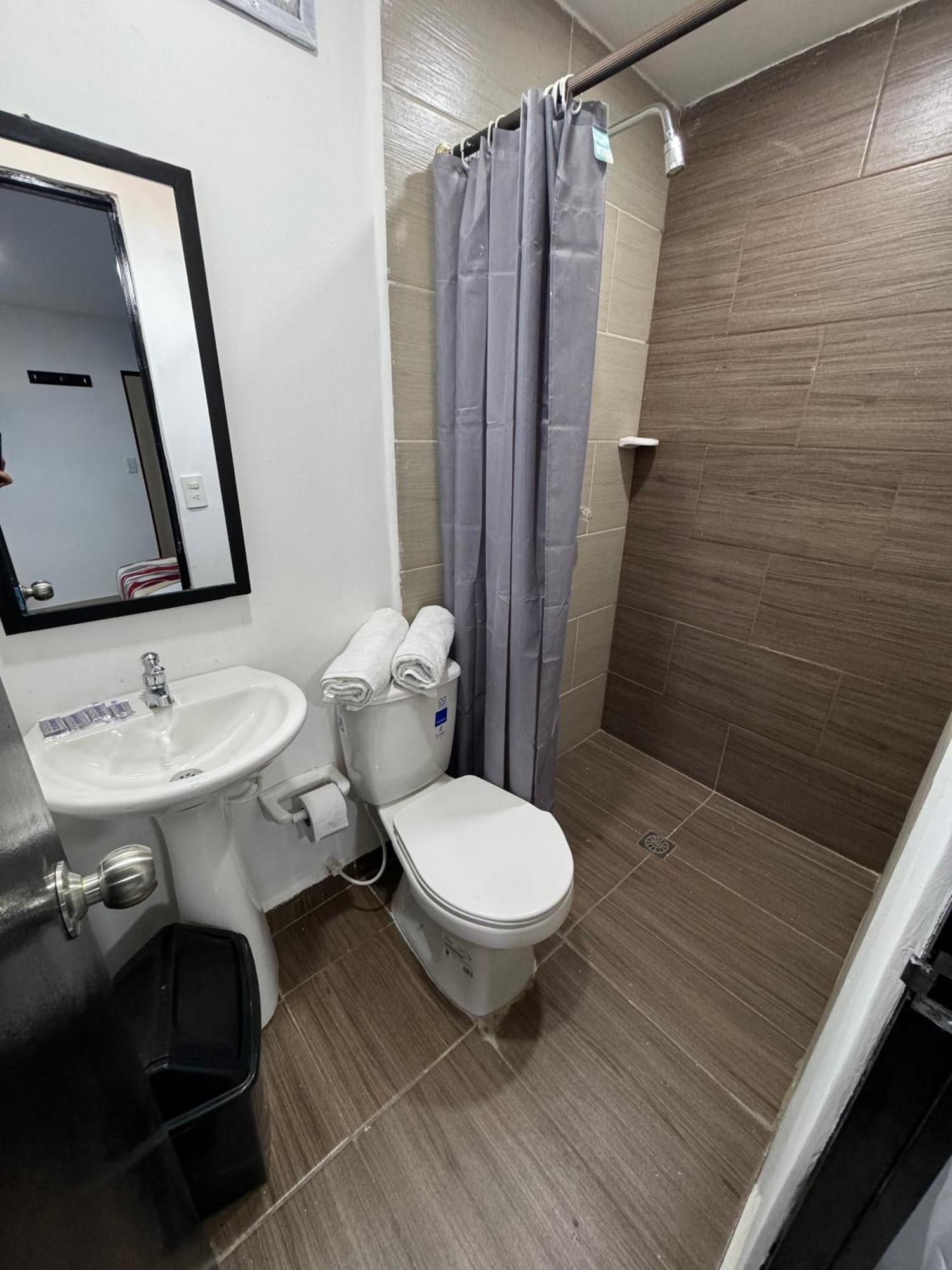 Hotel Select 麦德林 外观 照片